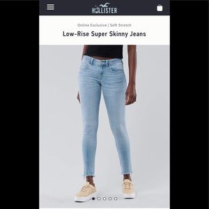 HOLLISTER light wash blue low rise jeans